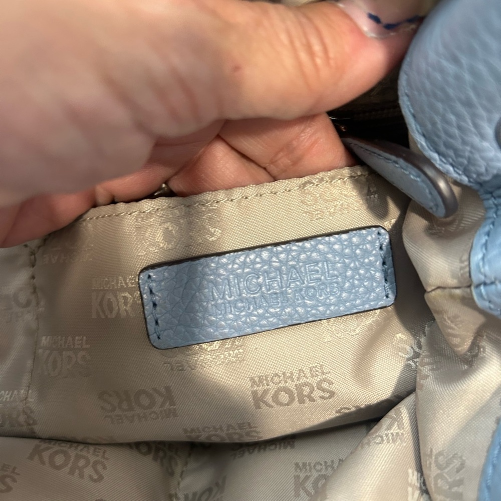Michael Kors Blue/Gray Leather Shoulder Bag with Tassels - Picture 5 of 8